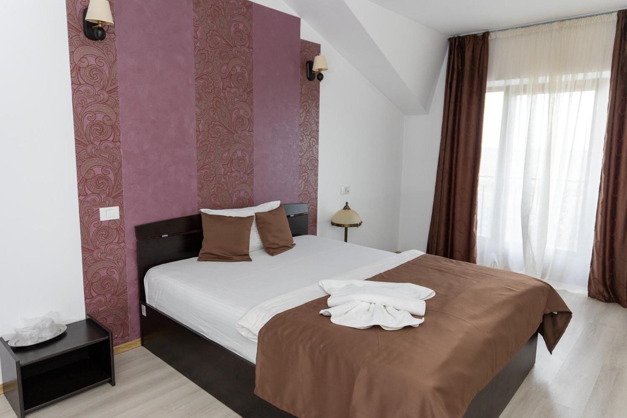 Hotel Rodiv Gaesti Exterior photo