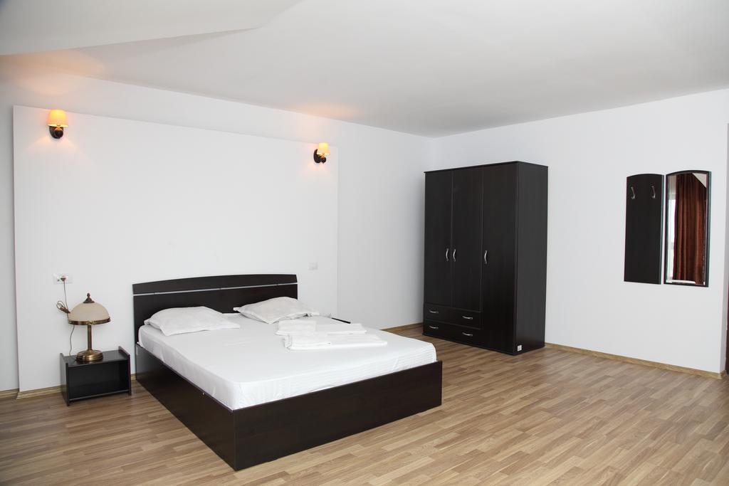 Hotel Rodiv Gaesti Room photo